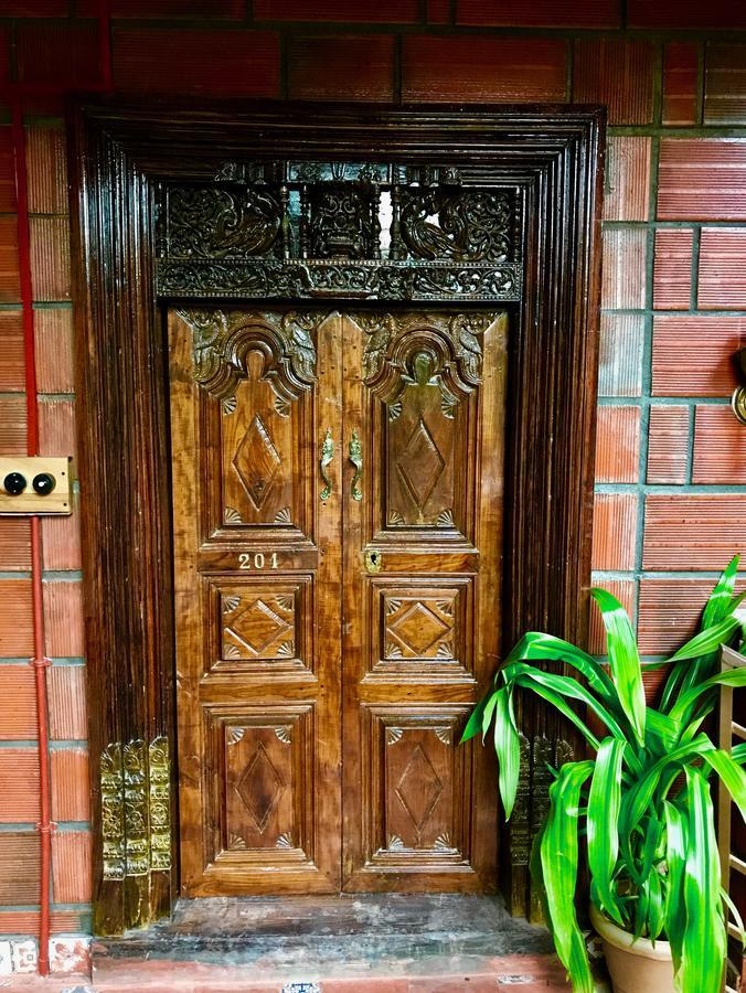 班加罗尔金莲花精品套房酒店 外观 照片
